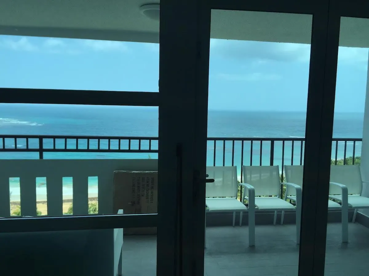 펜션 Enchanted 17 Jewel Beachfront Luquillo -Pool
